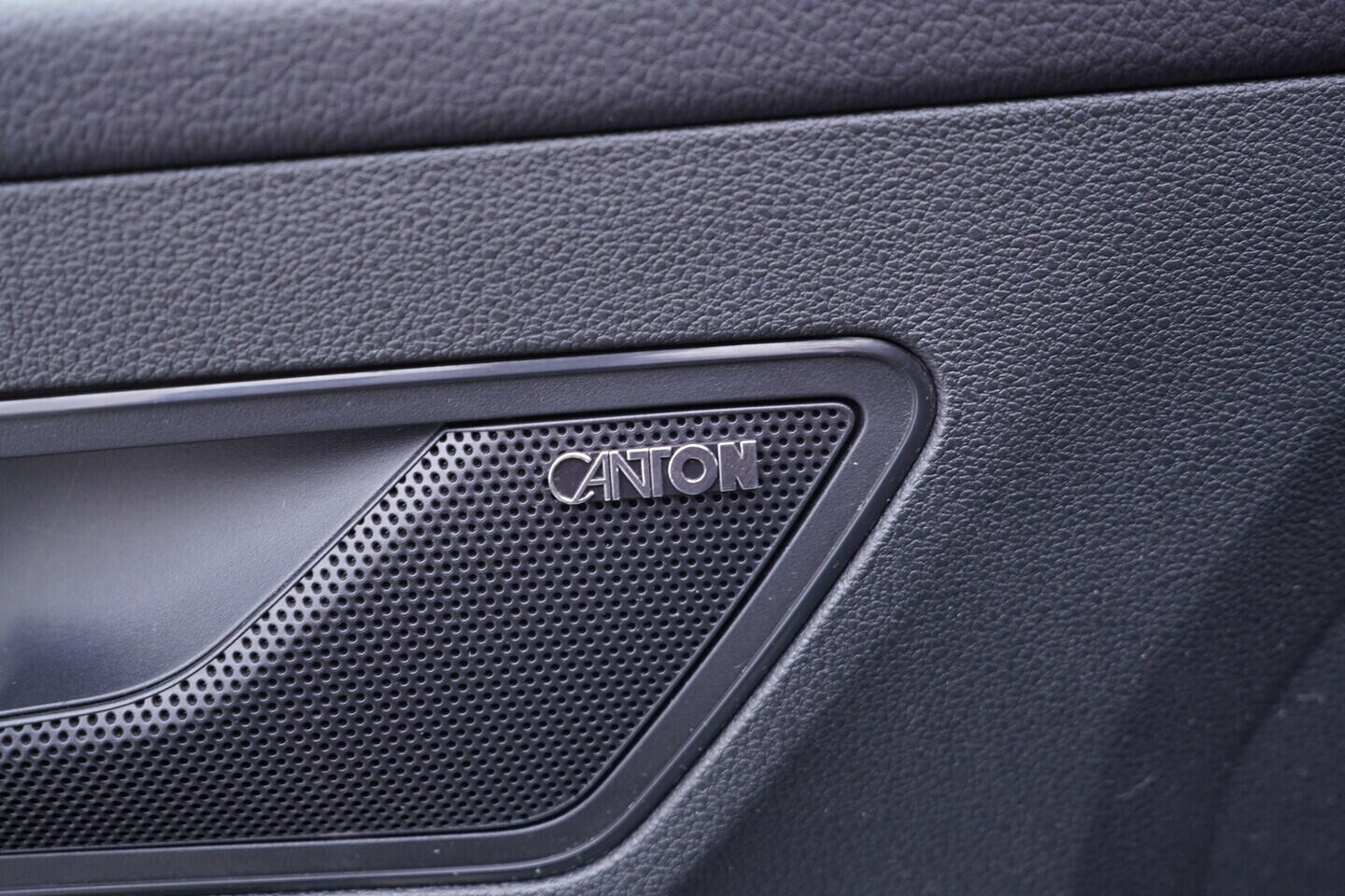 OV190V11258_22.webp_KAROQ SportLine 2.0 TDI 110 kW automat, DPH