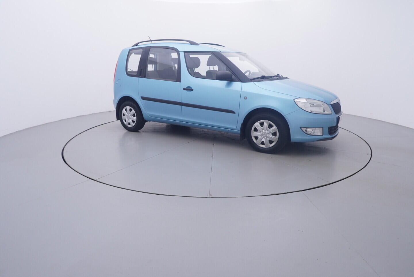 OV190V11259_16.webp_ROOMSTER Magic 1.4 16V 63 kW manuál