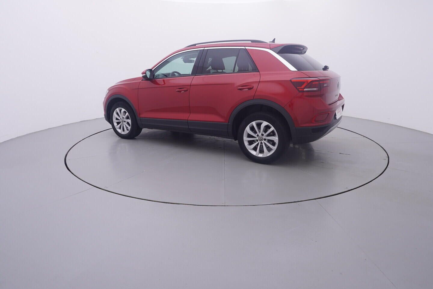 OV190V11260_12.webp_T-ROC Style  1.5 TSI 110 kW automat