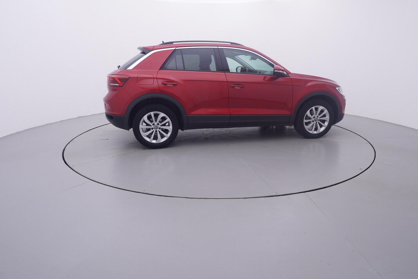 OV190V11260_15.webp_T-ROC Style  1.5 TSI 110 kW automat