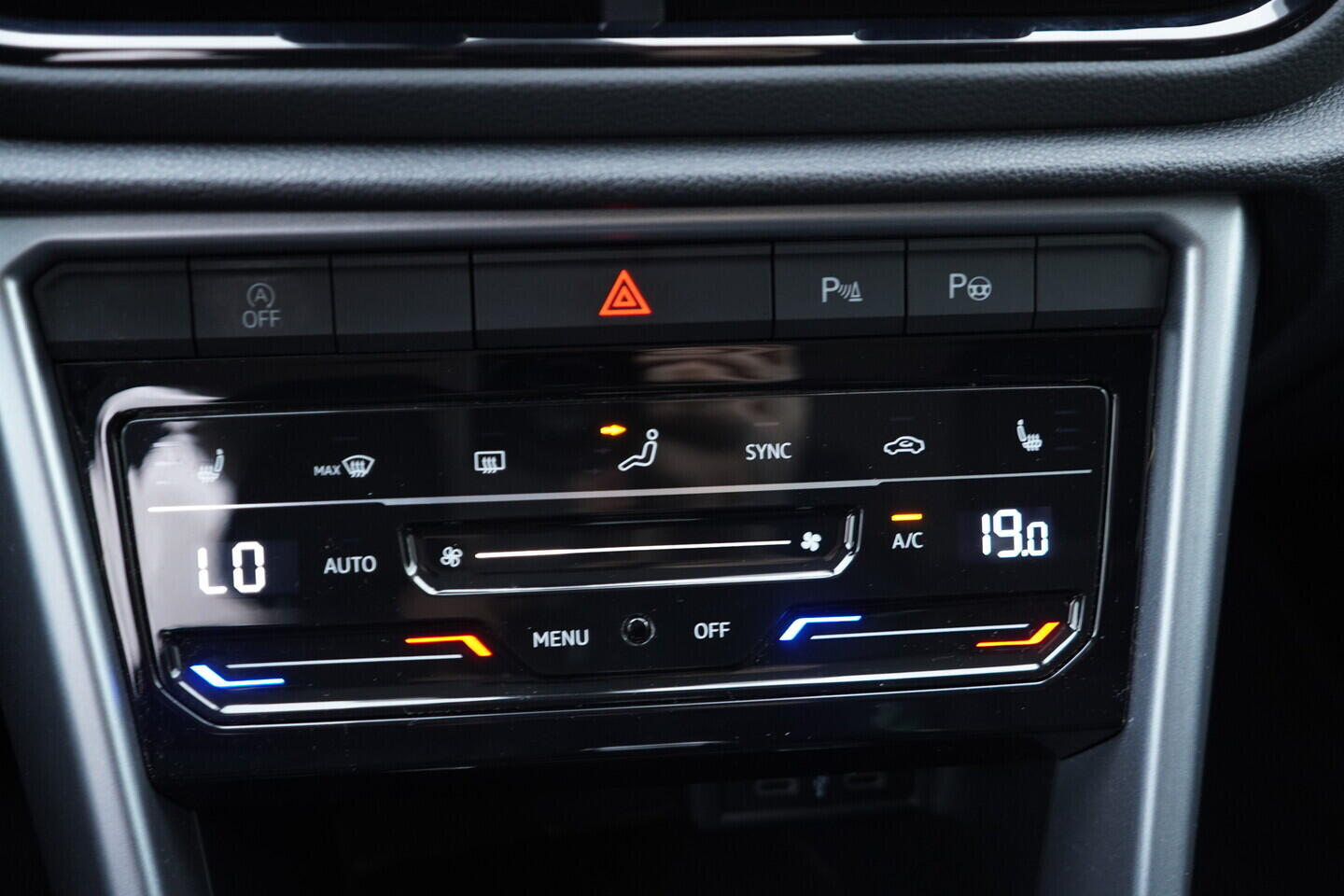 OV190V11260_33.webp_T-ROC Style  1.5 TSI 110 kW automat