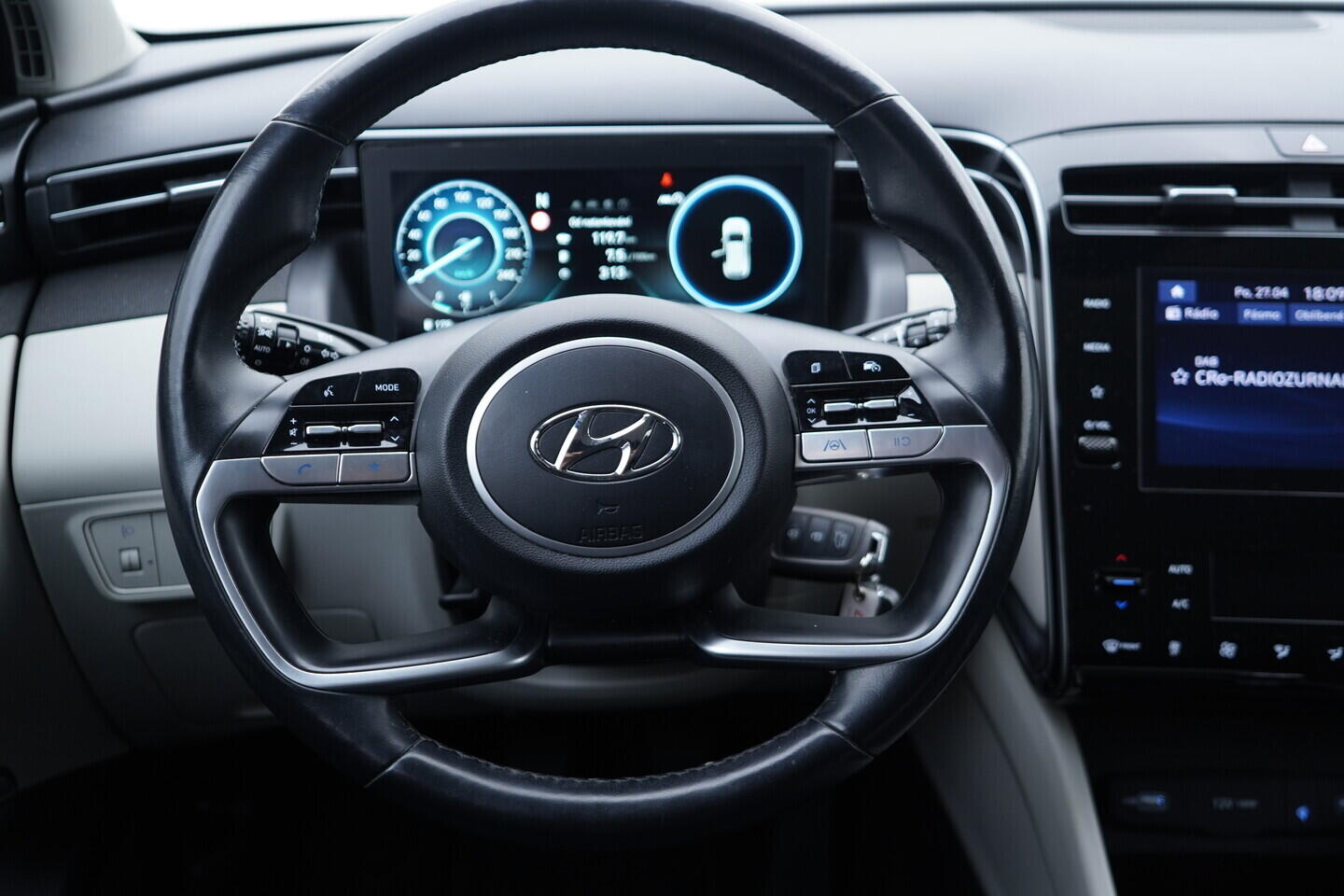 OV190V11264_29.webp_TUCSON  1.6 T-GDI _ kW manuál