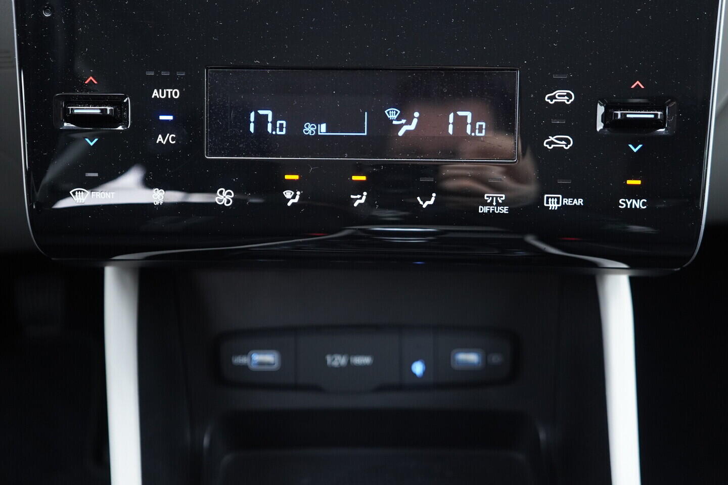 OV190V11264_32.webp_TUCSON  1.6 T-GDI _ kW manuál