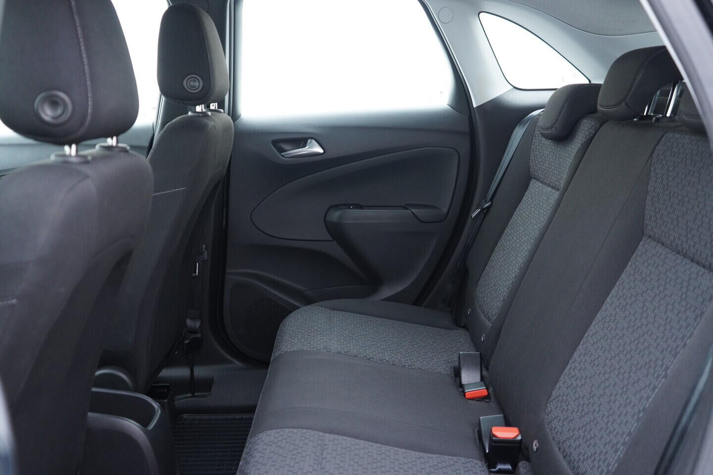 OV190V11265_32.webp_CROSSLAND X Crossland X 1.2 PureTech 81 kW manuál, DPH