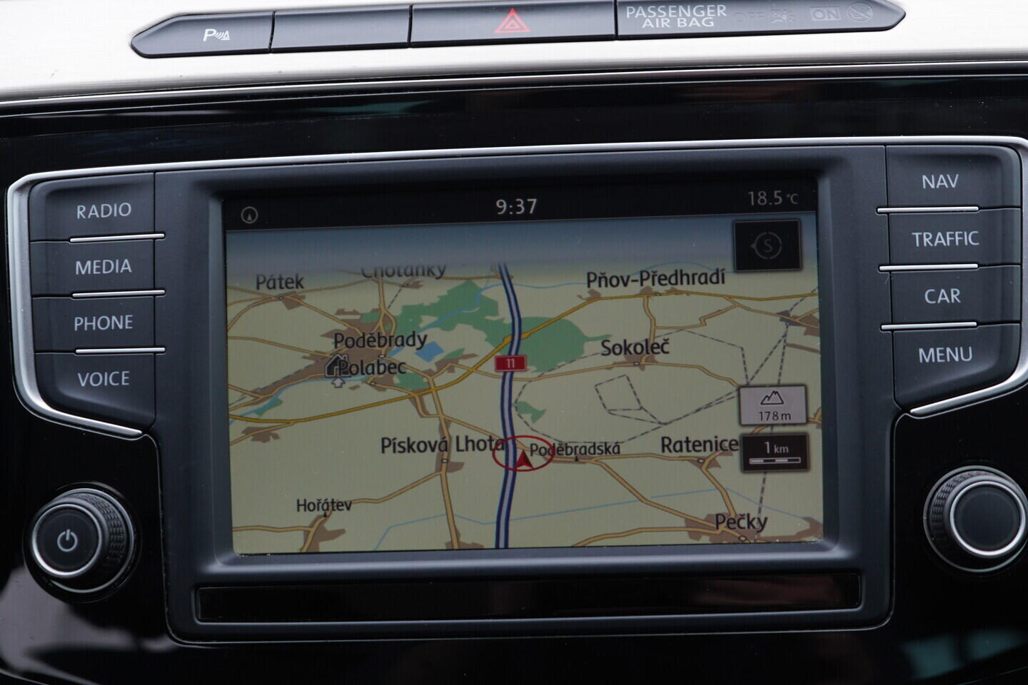 OV190V11267_33.webp_PASSAT  2.0 TDI 110 kW manuál, DPH