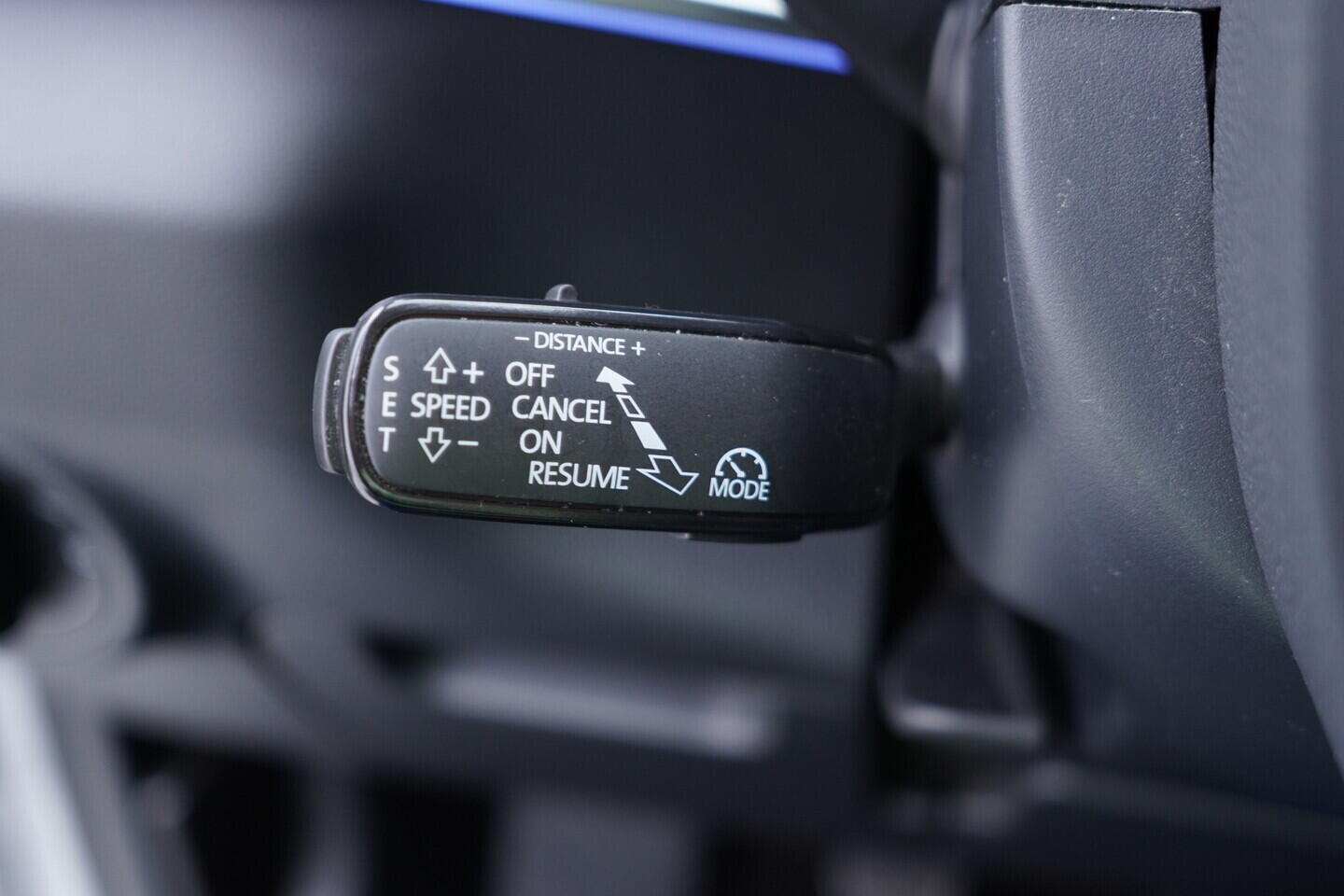 OV190V11270_25.webp_KAROQ Style 1.5 TSI 110 kW manuál