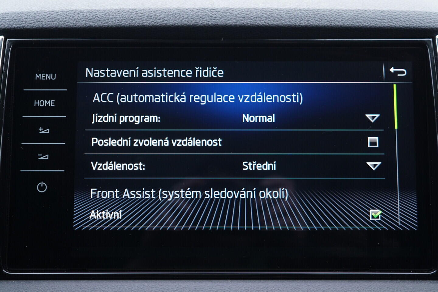OV190V11270_30.webp_KAROQ Style 1.5 TSI 110 kW manuál