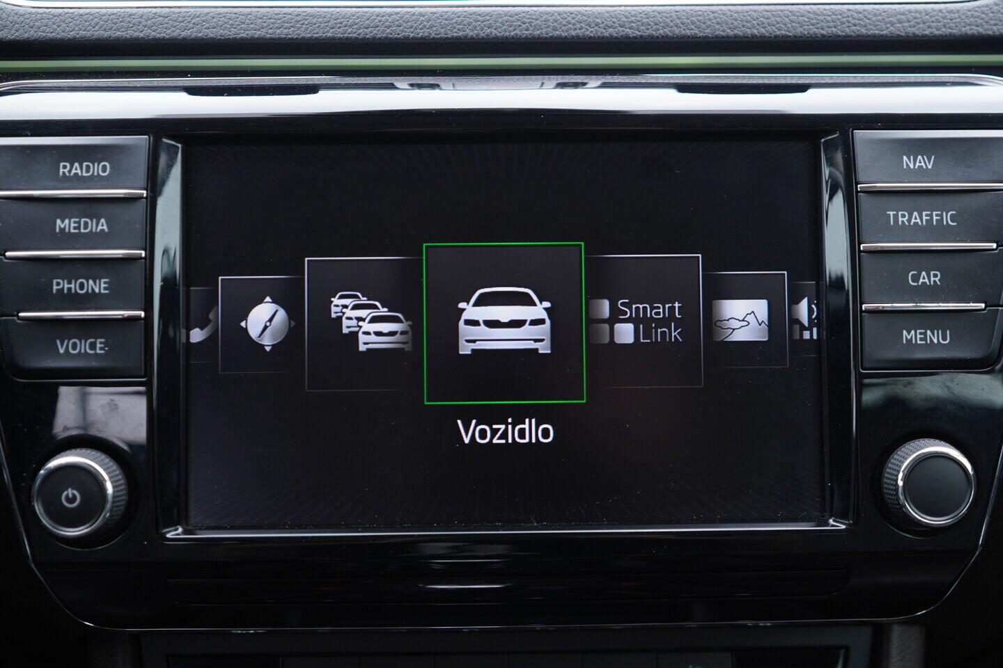 OV190V11276_31.webp_SUPERB  2.0 TDI 140 kW automat