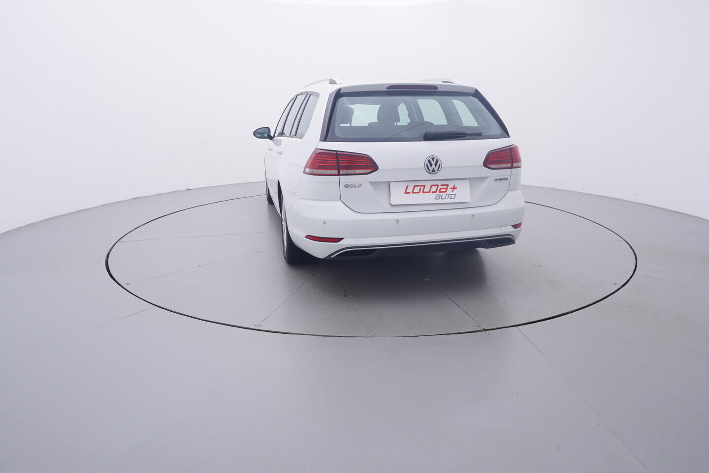 OV190V11277_13.webp_GOLF VARIANT Comfortline 1.5 TSI 96 kW manuál