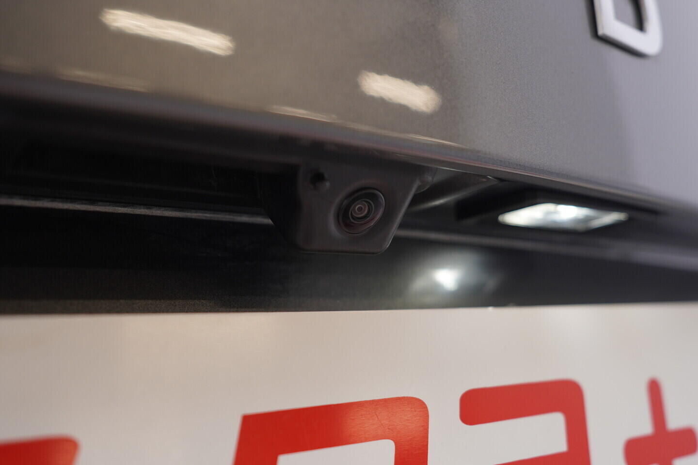 OV190V11281_41.webp_KAROQ Selection 1.5 TSI 110 kW automat, DPH
