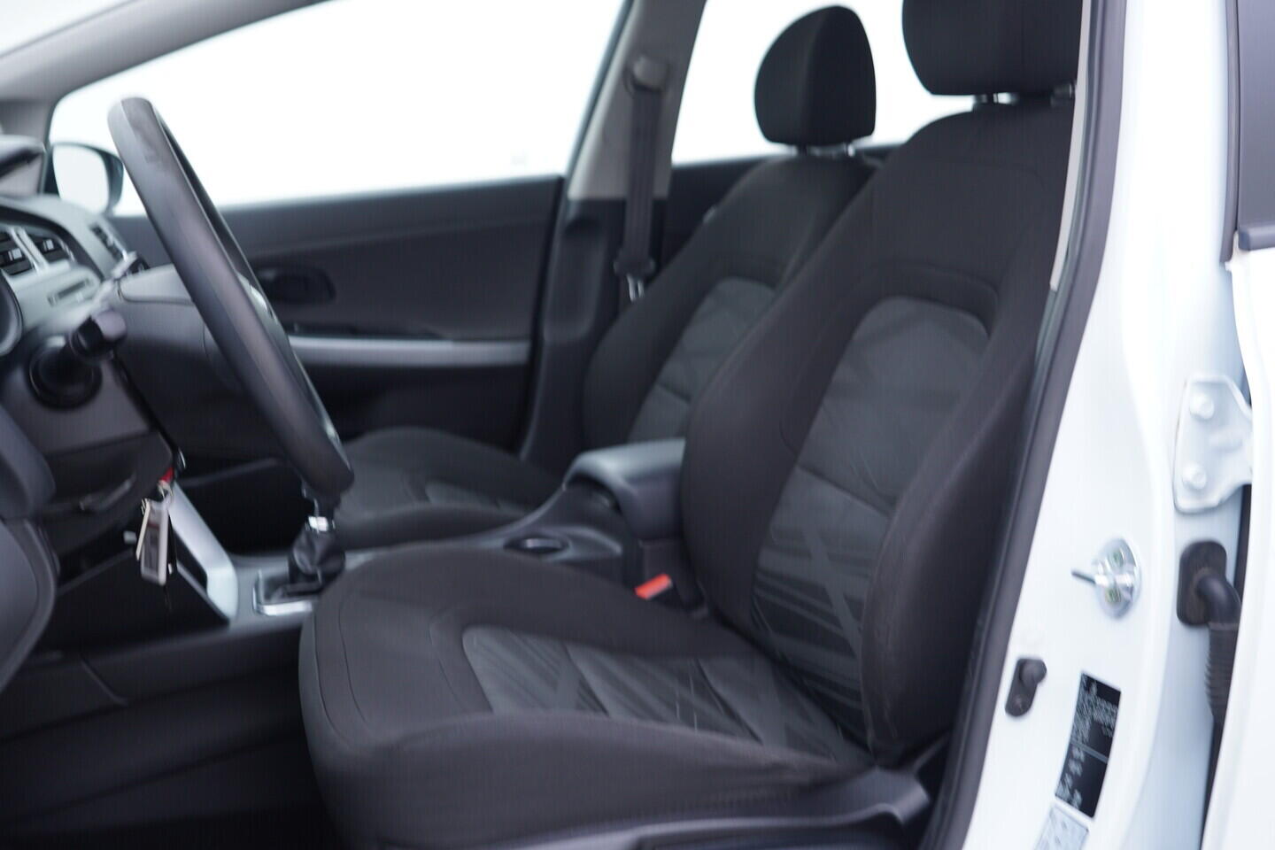 OV190V11283_22.webp_CEED Comfort 1.4 GDI 73 kW manuál