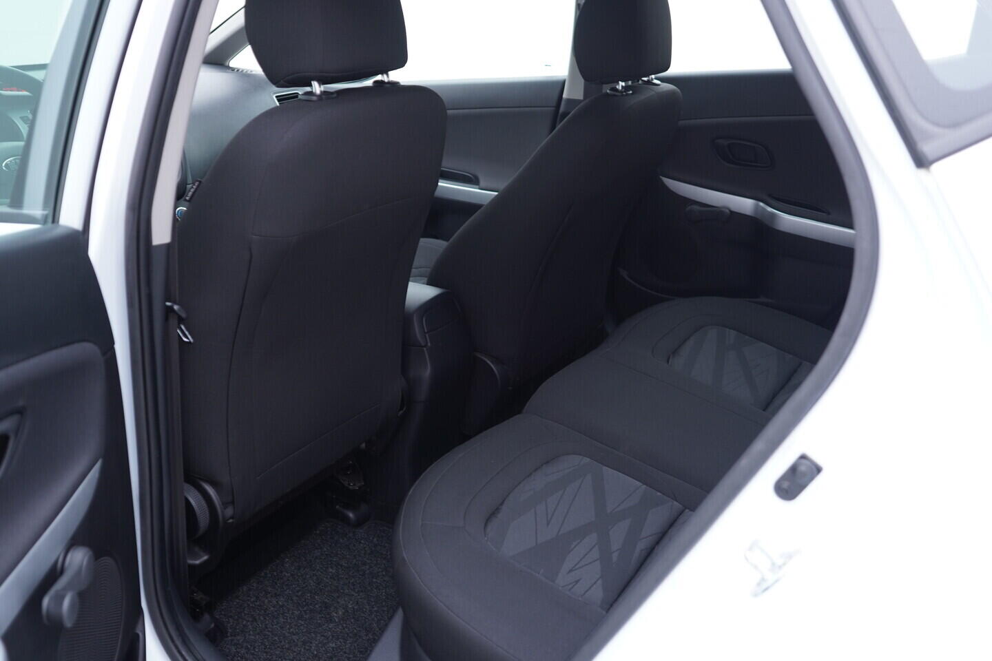 OV190V11283_33.webp_CEED Comfort 1.4 GDI 73 kW manuál