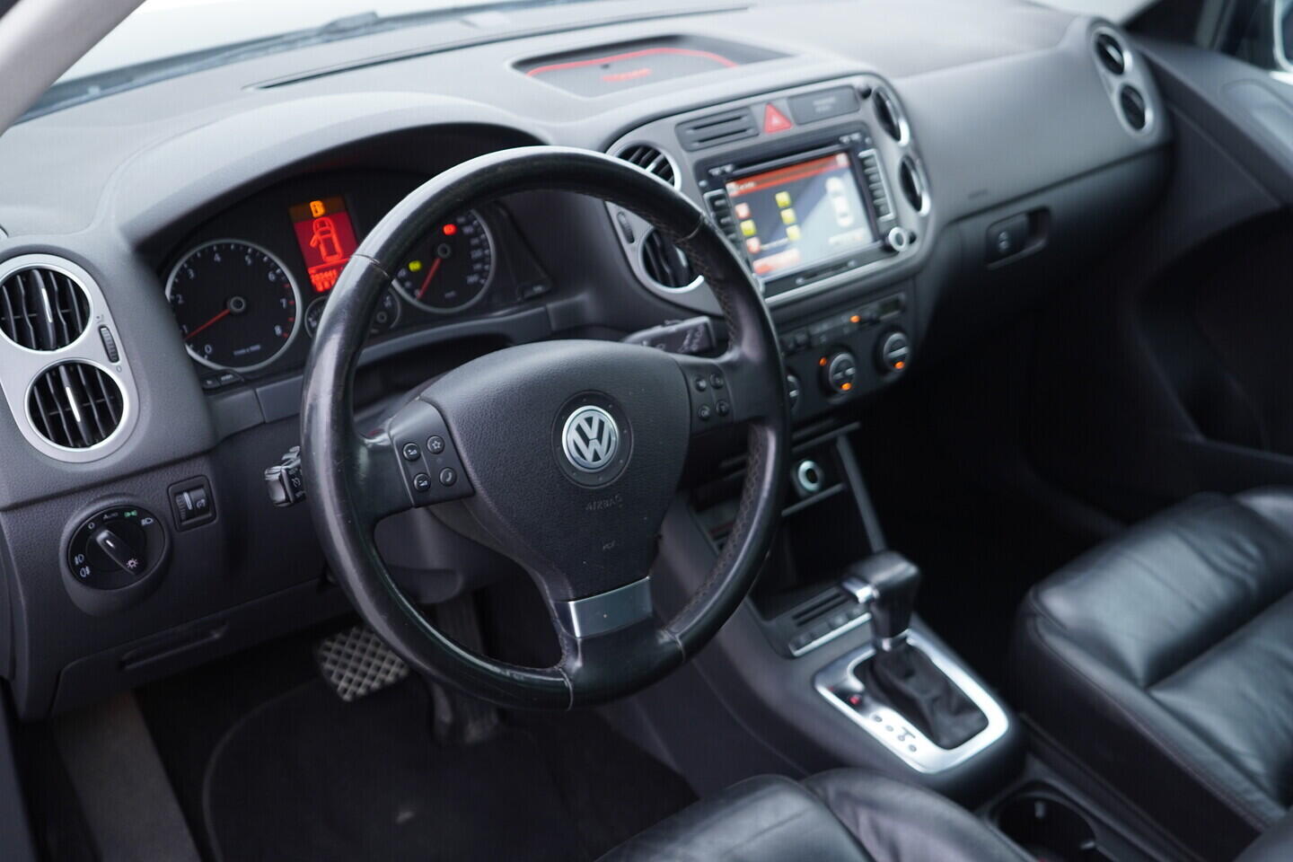 OV190V11284_23.webp_TIGUAN  2.0 TSI 147 kW automat