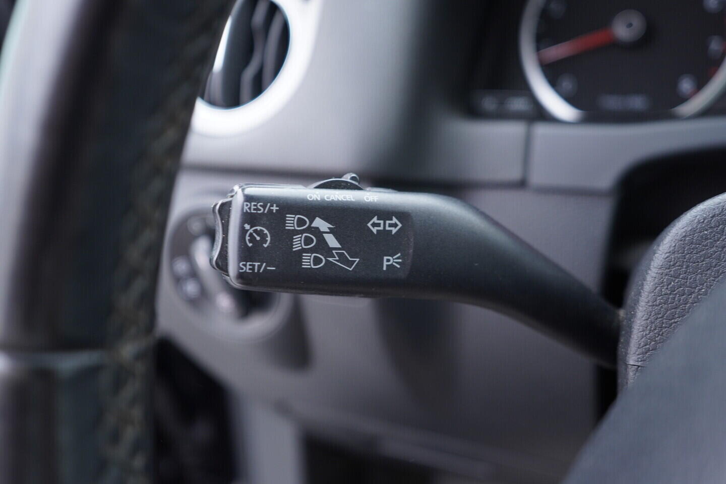 OV190V11284_25.webp_TIGUAN  2.0 TSI 147 kW automat