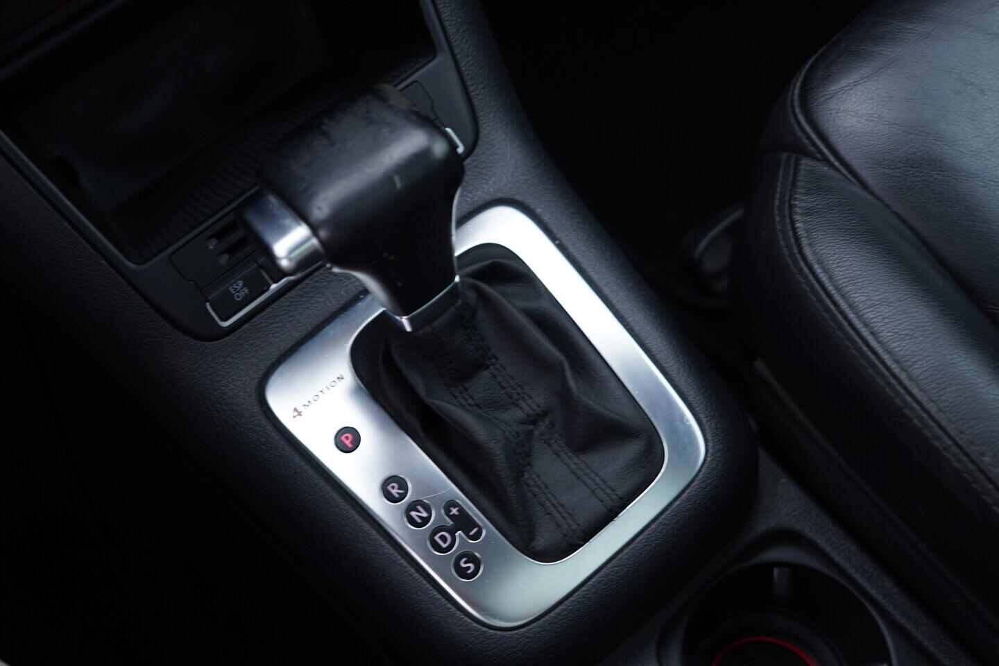 OV190V11284_43.webp_TIGUAN  2.0 TSI 147 kW automat