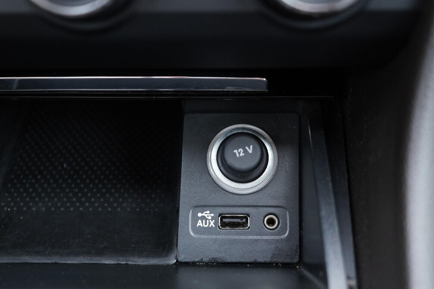 OV190V11285_40.webp_SUPERB Classic 2.0 TDI 140 kW automat