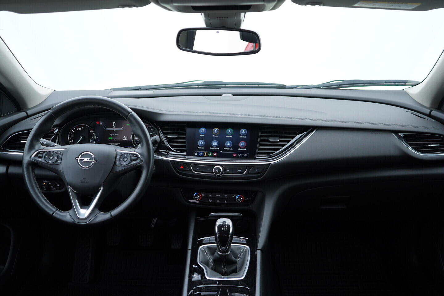 OV190V11286_26.webp_INSIGNIA Grand Sport 2.0  128 kW manuál, DPH