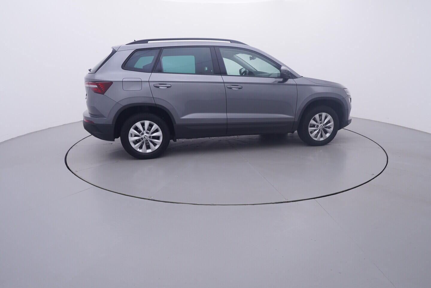 OV190V11287_15.webp_KAROQ Fresh II. 2.0 TDI 110 kW automat, DPH