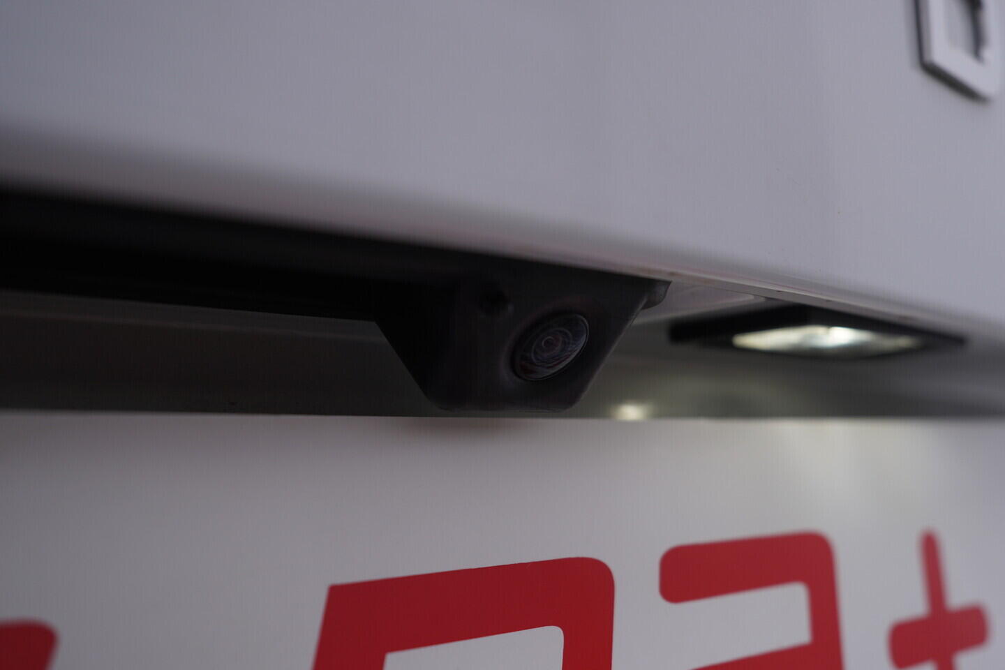 OV190V11288_42.webp_KAROQ Fresh II. 2.0 TDI 110 kW automat, DPH