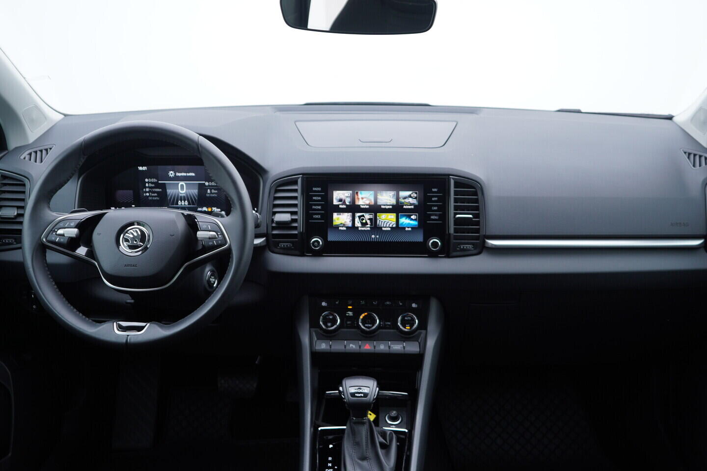 OV190V11289_26.webp_KAROQ Fresh II. 2.0 TDI 110 kW automat, DPH