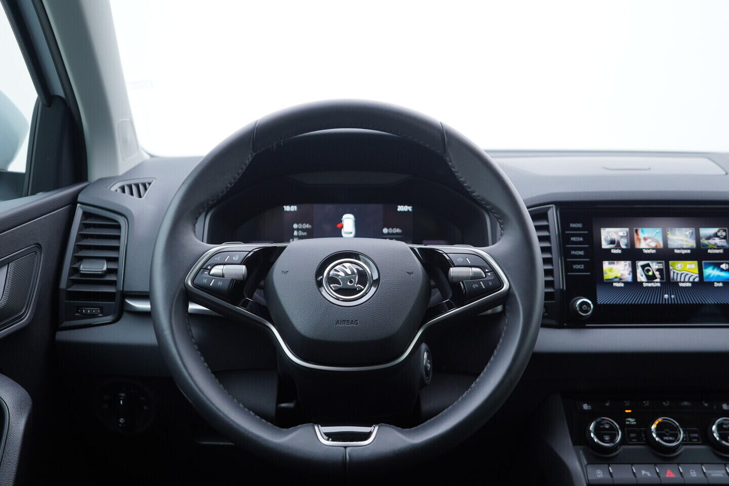 OV190V11289_27.webp_KAROQ Fresh II. 2.0 TDI 110 kW automat, DPH