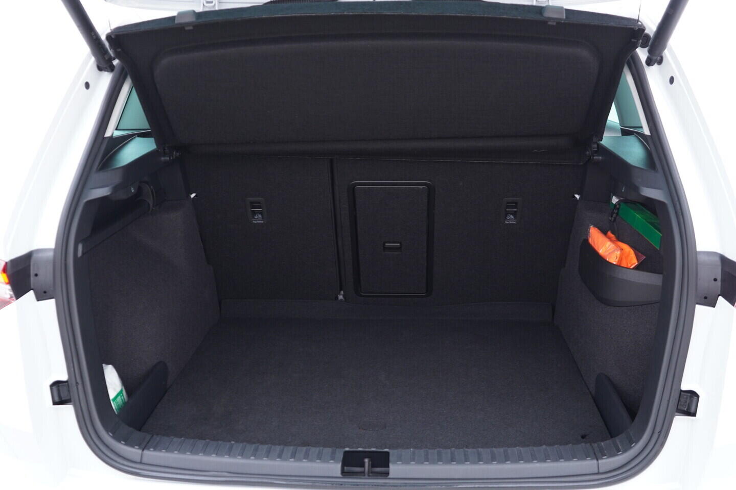 OV190V11289_38.webp_KAROQ Fresh II. 2.0 TDI 110 kW automat, DPH