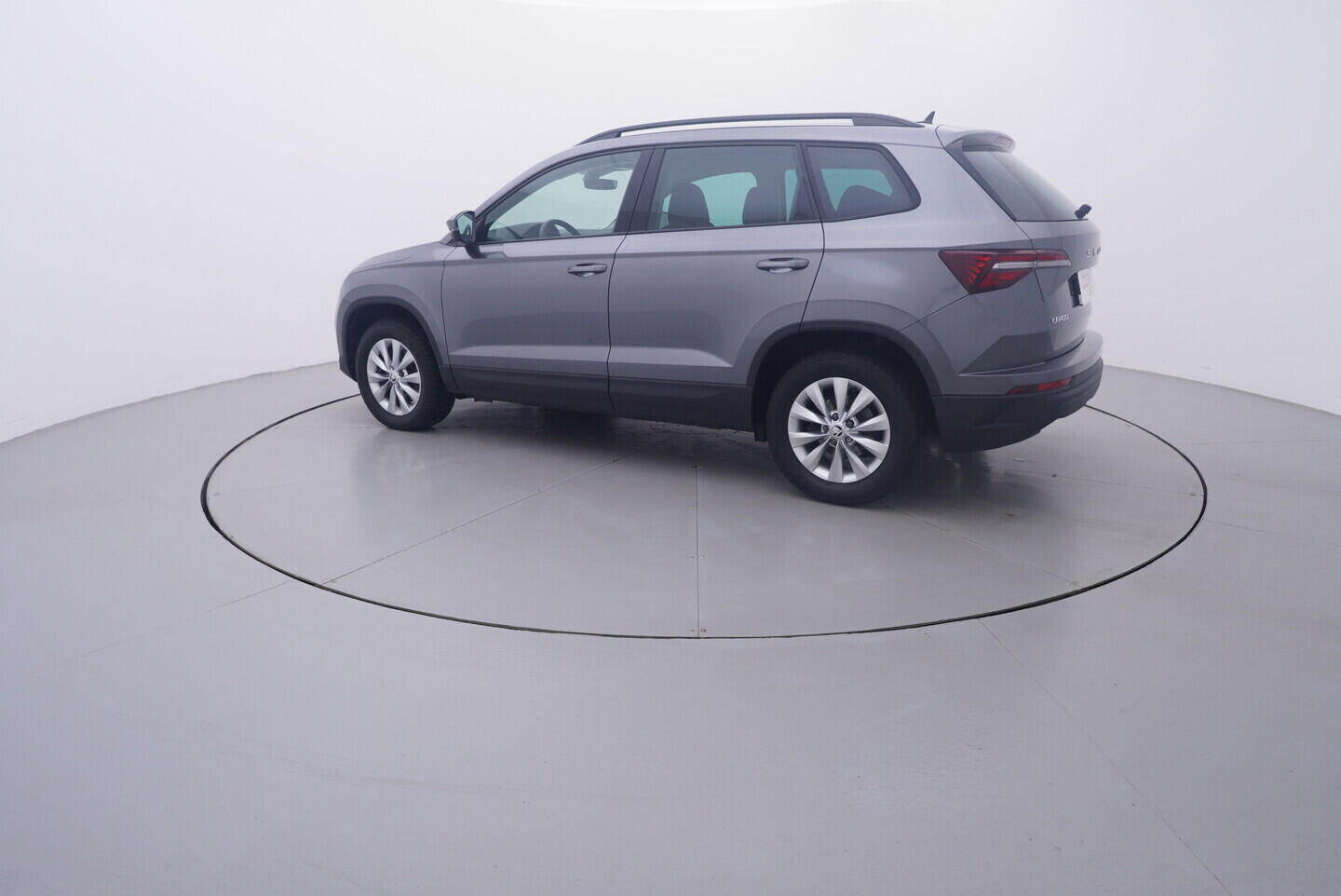 OV190V11290_12.webp_KAROQ Fresh II. 2.0 TDI 110 kW automat, DPH