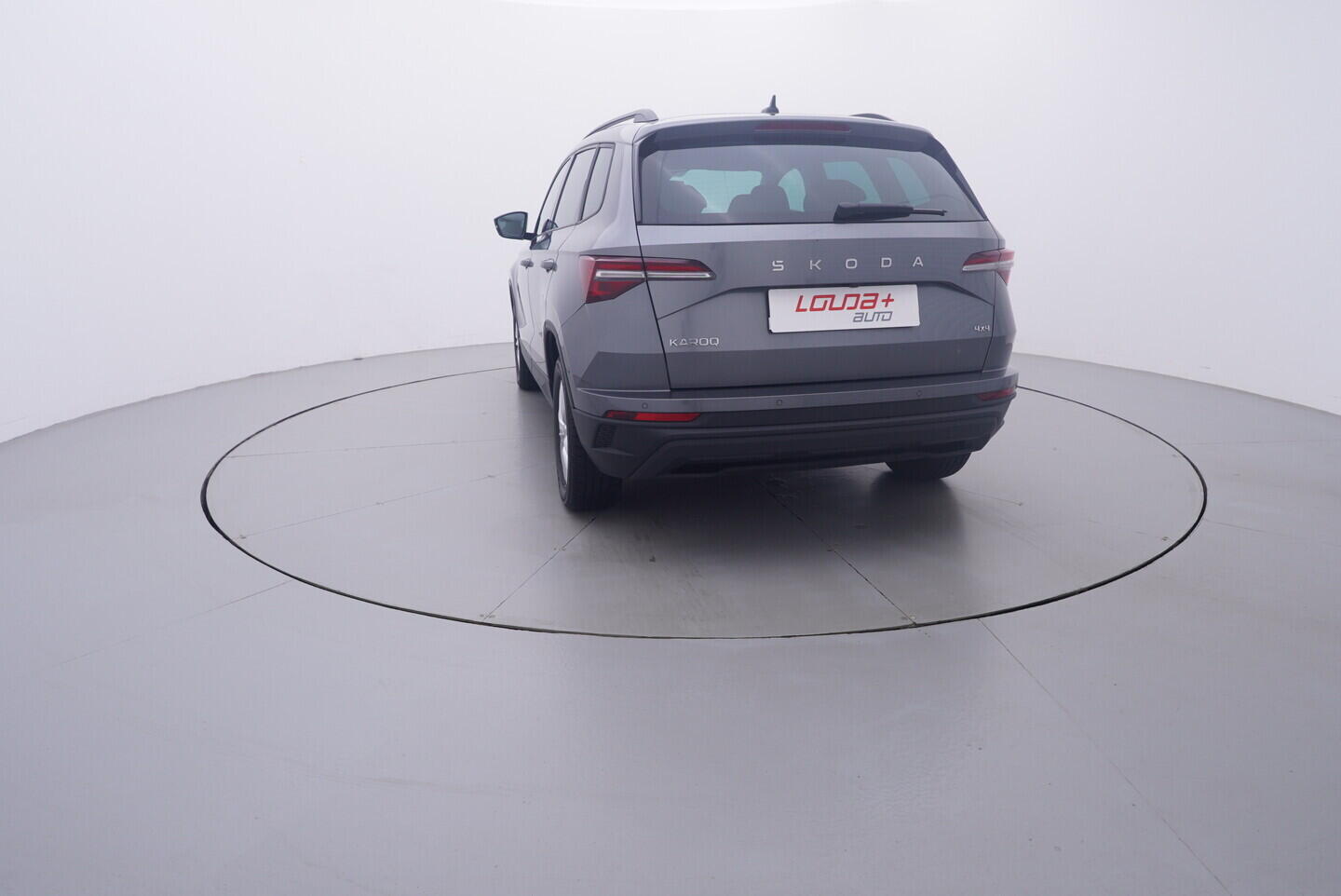 OV190V11290_13.webp_KAROQ Fresh II. 2.0 TDI 110 kW automat, DPH