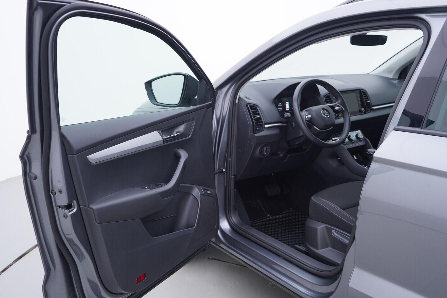 OV190V11290_18.webp_KAROQ Fresh II. 2.0 TDI 110 kW automat, DPH
