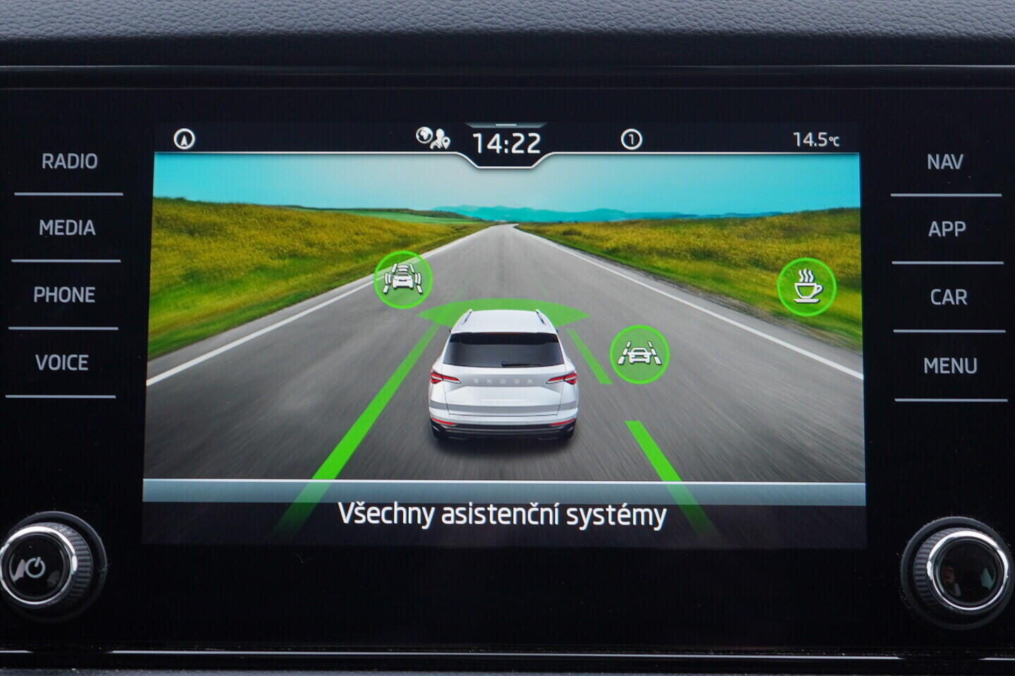 OV190V11290_29.webp_KAROQ Fresh II. 2.0 TDI 110 kW automat, DPH