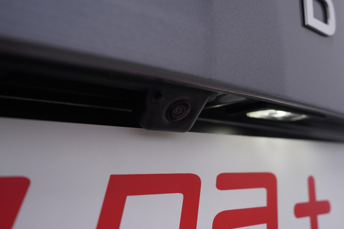 OV190V11290_42.webp_KAROQ Fresh II. 2.0 TDI 110 kW automat, DPH