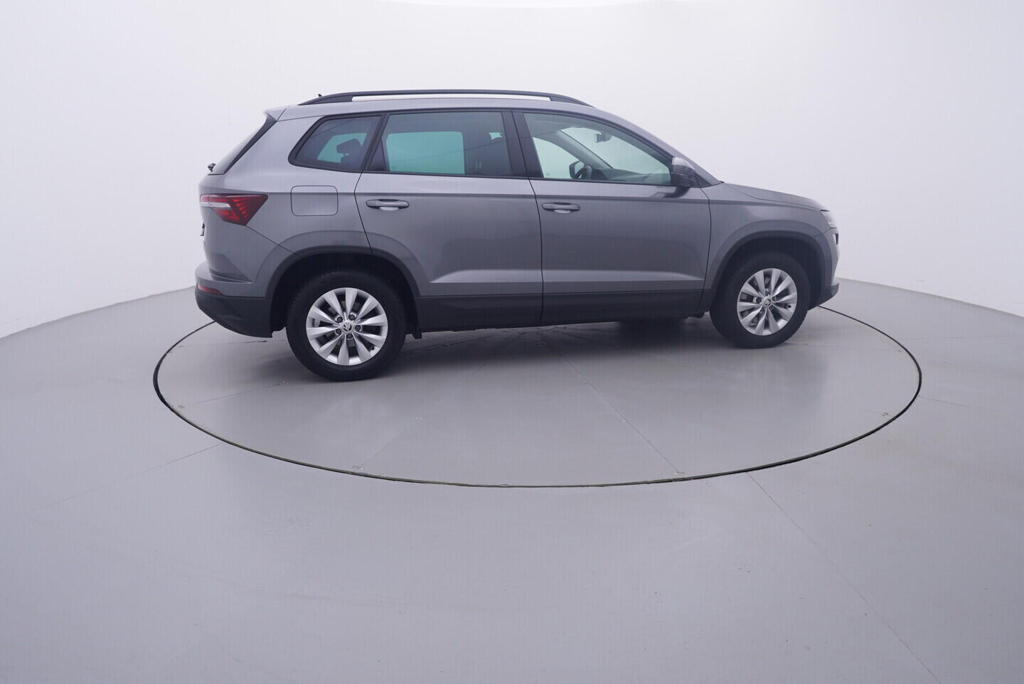 OV190V11291_15.webp_KAROQ Fresh II. 2.0 TDI 110 kW automat, DPH