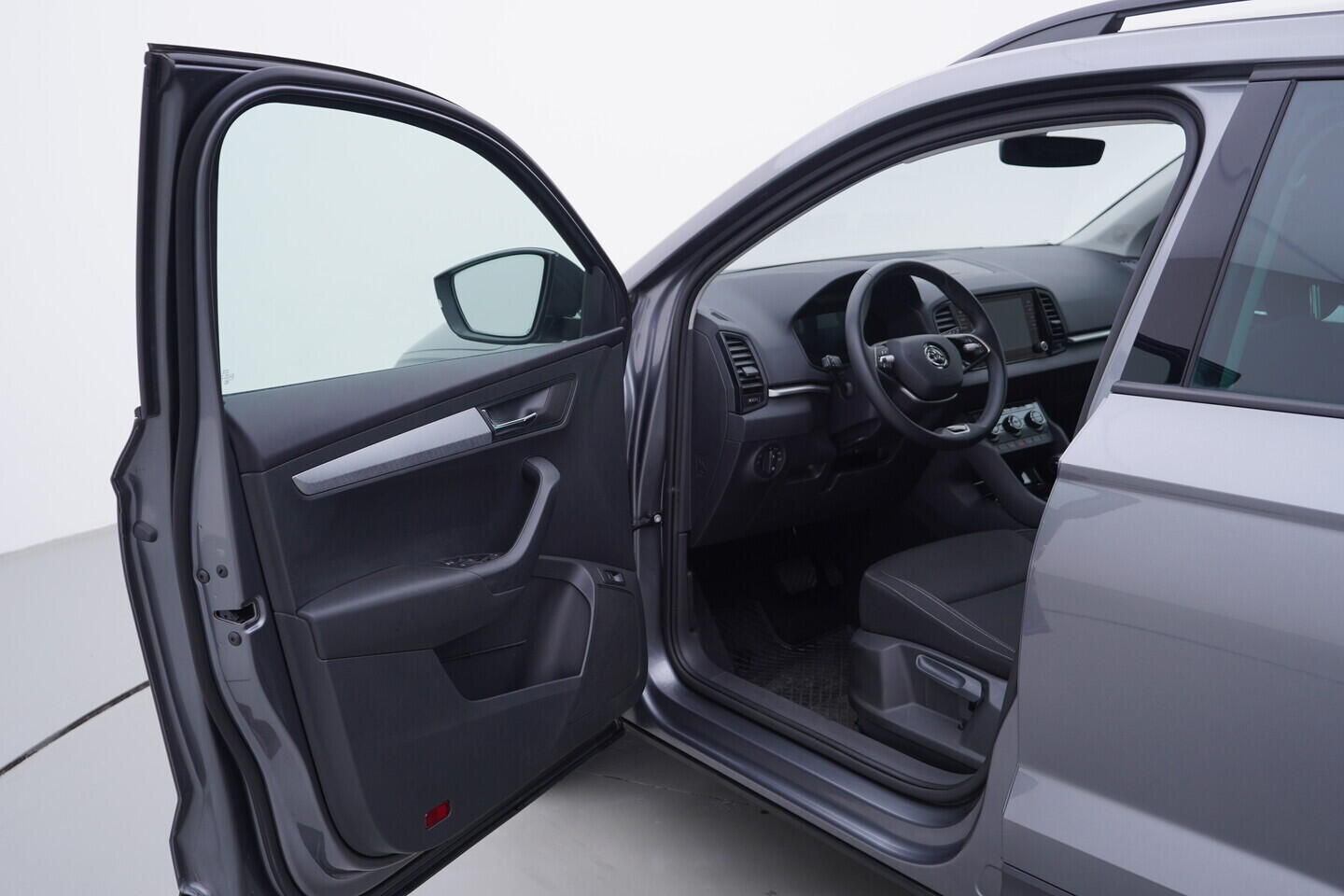 OV190V11291_18.webp_KAROQ Fresh II. 2.0 TDI 110 kW automat, DPH