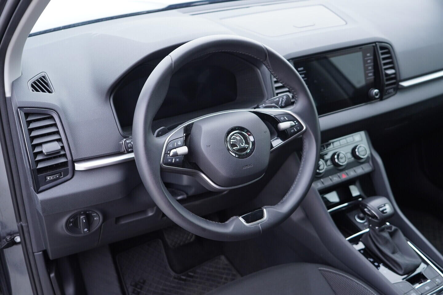 OV190V11291_22.webp_KAROQ Fresh II. 2.0 TDI 110 kW automat, DPH