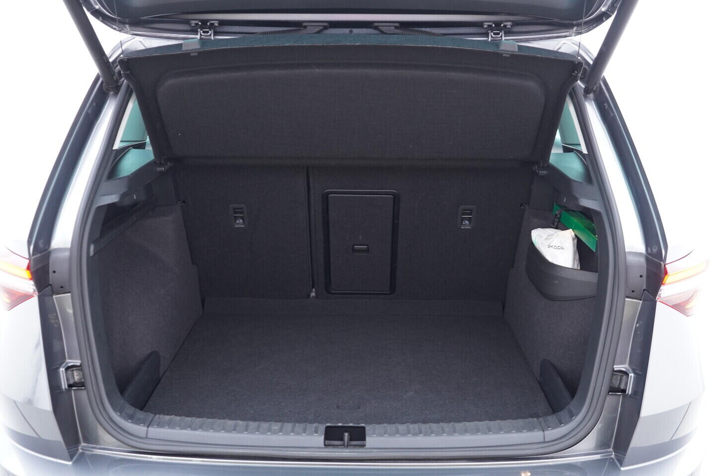 OV190V11291_37.webp_KAROQ Fresh II. 2.0 TDI 110 kW automat, DPH