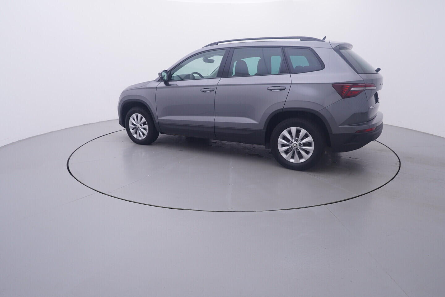 OV190V11292_12.webp_KAROQ Fresh II. 2.0 TDI 110 kW automat, DPH