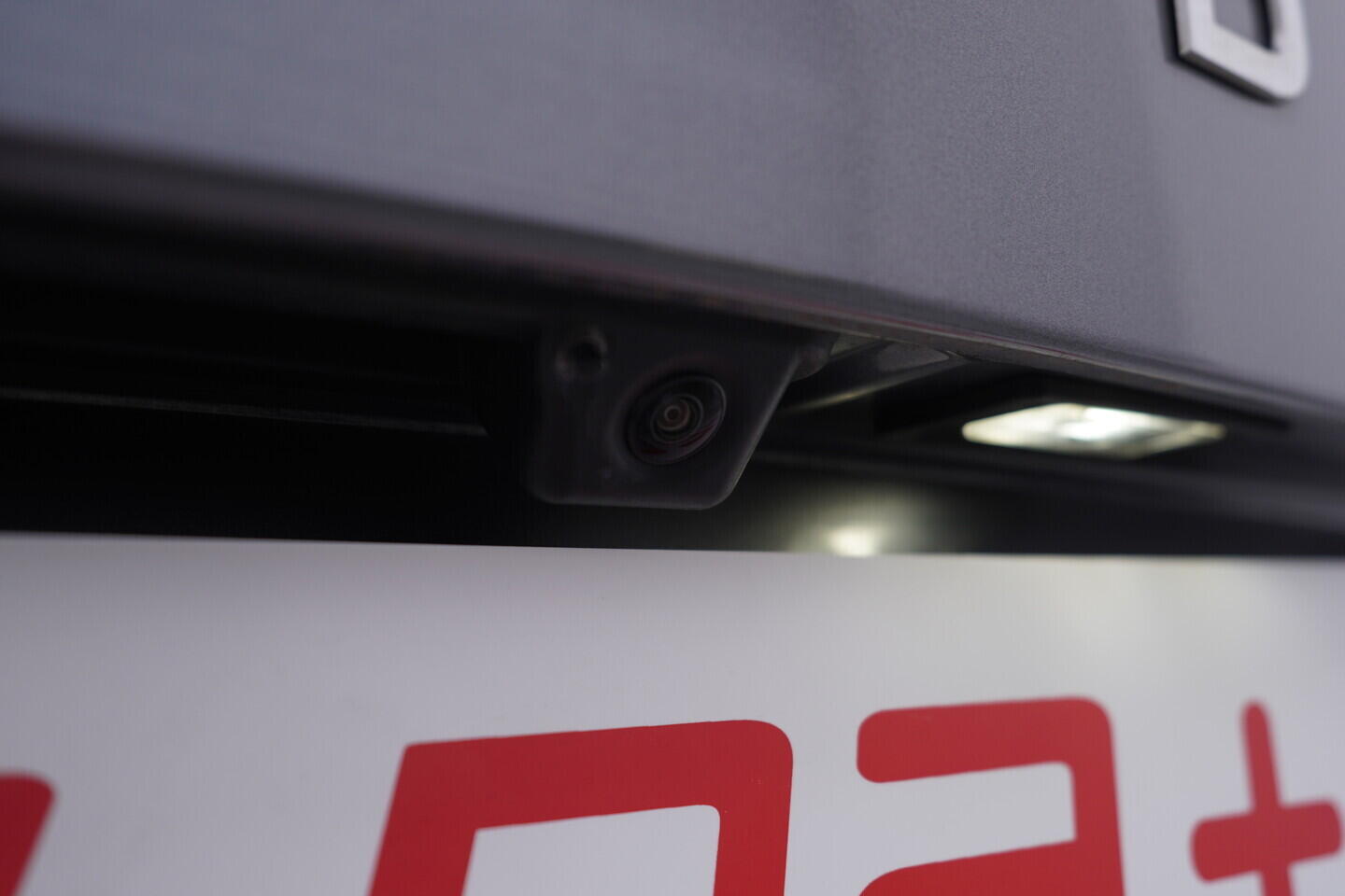 OV190V11292_42.webp_KAROQ Fresh II. 2.0 TDI 110 kW automat, DPH