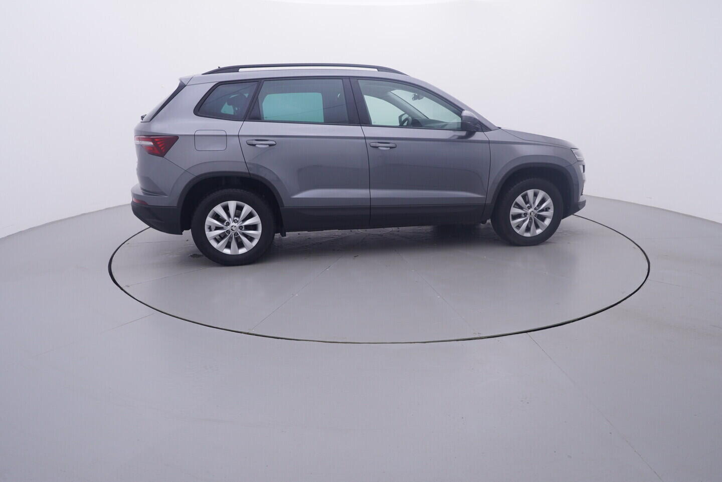 OV190V11293_15.webp_KAROQ Fresh II. 2.0 TDI 110 kW automat, DPH