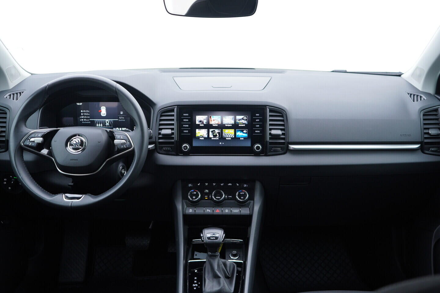 OV190V11293_26.webp_KAROQ Fresh II. 2.0 TDI 110 kW automat, DPH