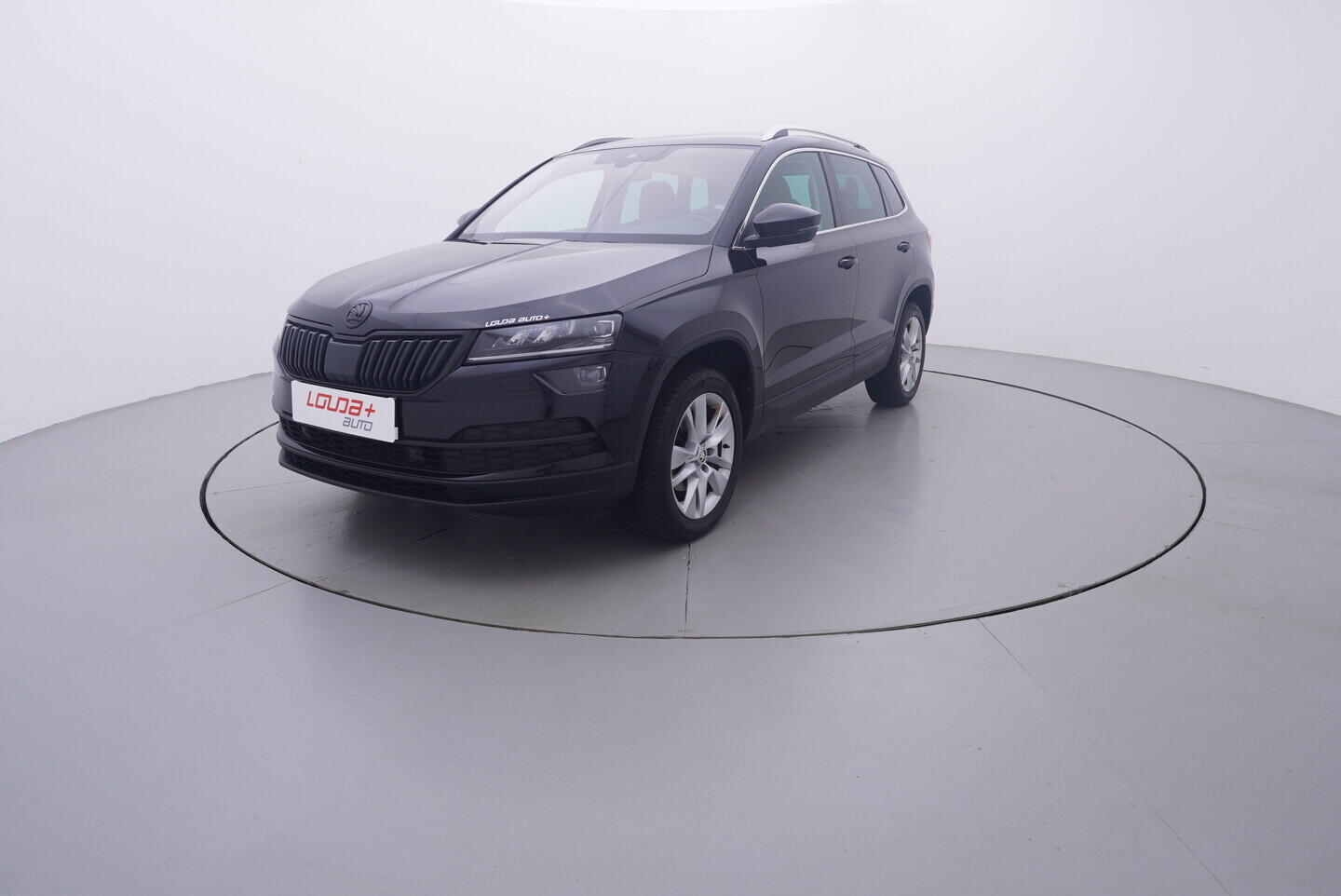 OV190V11301_10.webp_KAROQ Style Plus 1.5 TSI 110 kW automat