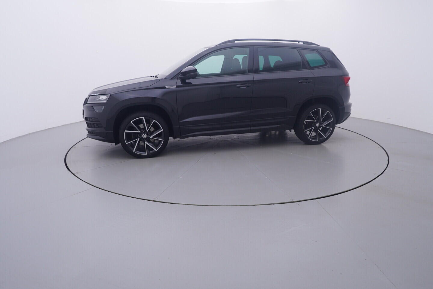 OV190V11309_11.webp_KAROQ SportLine 1.5 TSI 110 kW automat