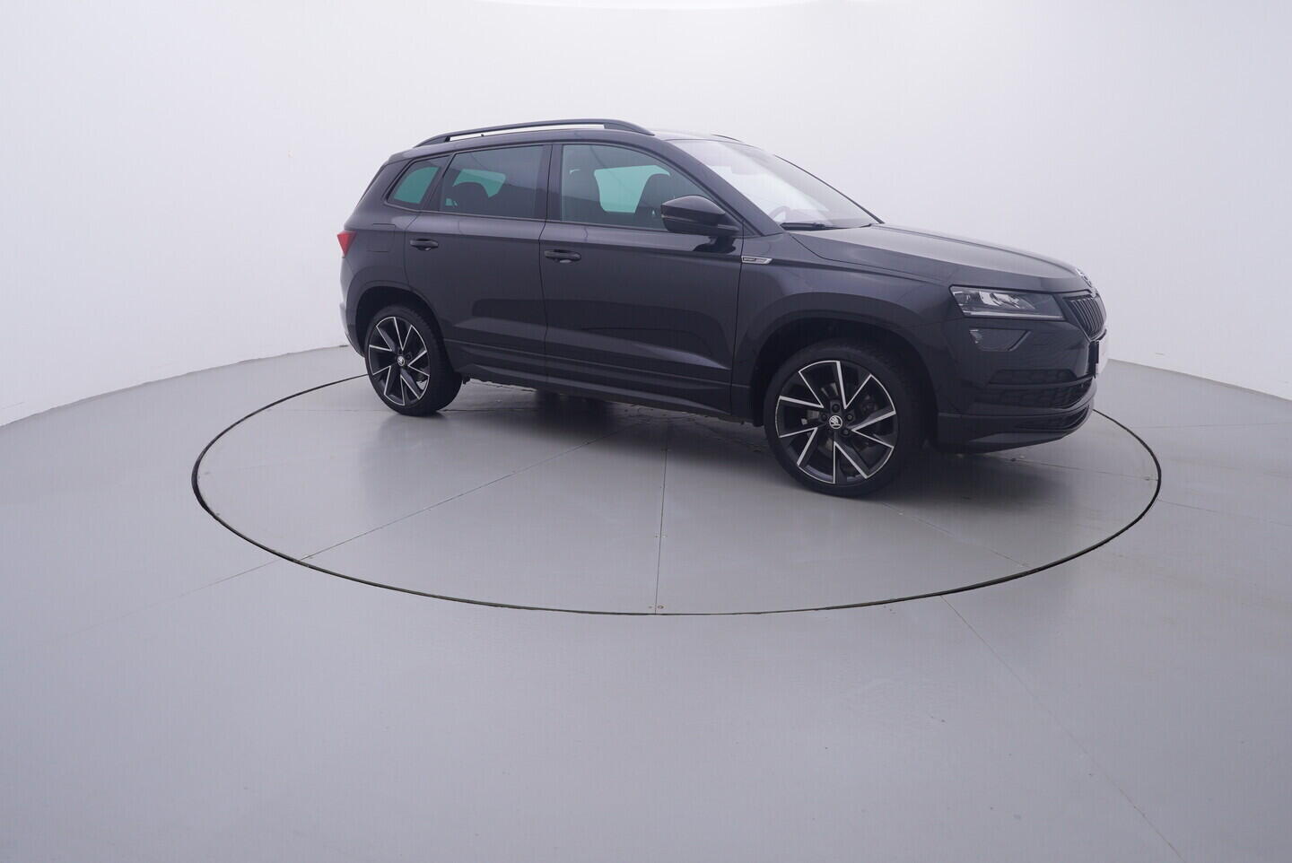 OV190V11309_16.webp_KAROQ SportLine 1.5 TSI 110 kW automat