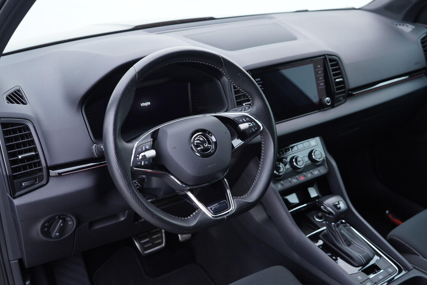 OV190V11309_23.webp_KAROQ SportLine 1.5 TSI 110 kW automat