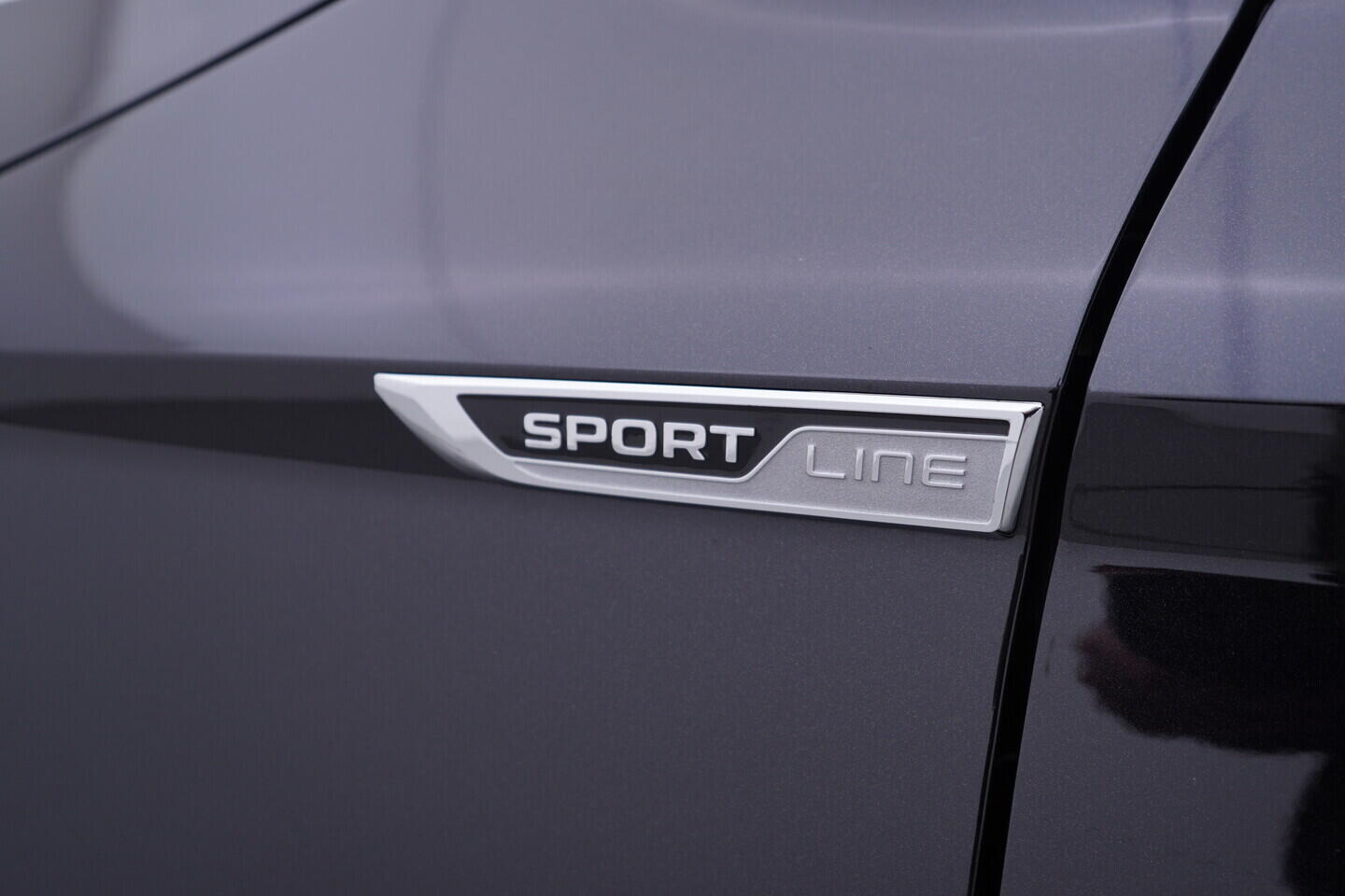 OV190V11309_45.webp_KAROQ SportLine 1.5 TSI 110 kW automat
