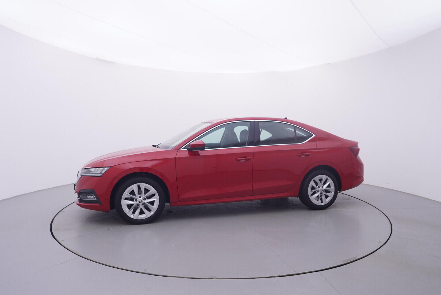 OV190V11317_11.webp_OCTAVIA Style 2.0 TDI 110 kW automat, DPH