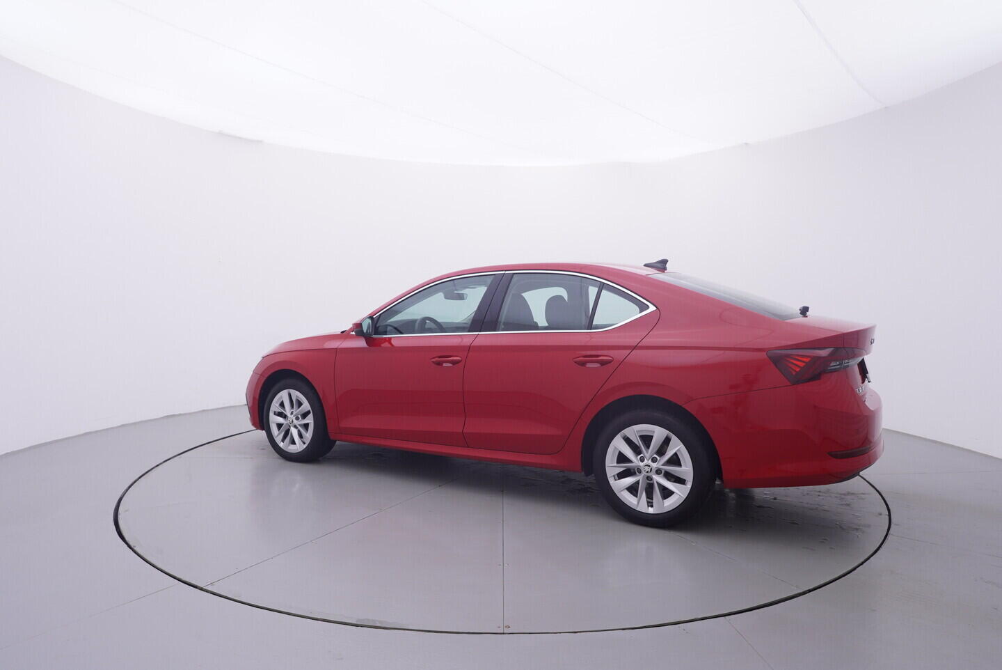 OV190V11317_12.webp_OCTAVIA Style 2.0 TDI 110 kW automat, DPH