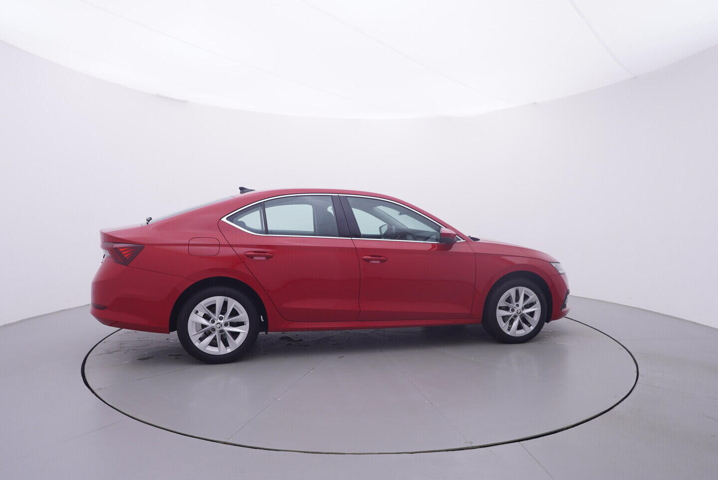 OV190V11317_15.webp_OCTAVIA Style 2.0 TDI 110 kW automat, DPH