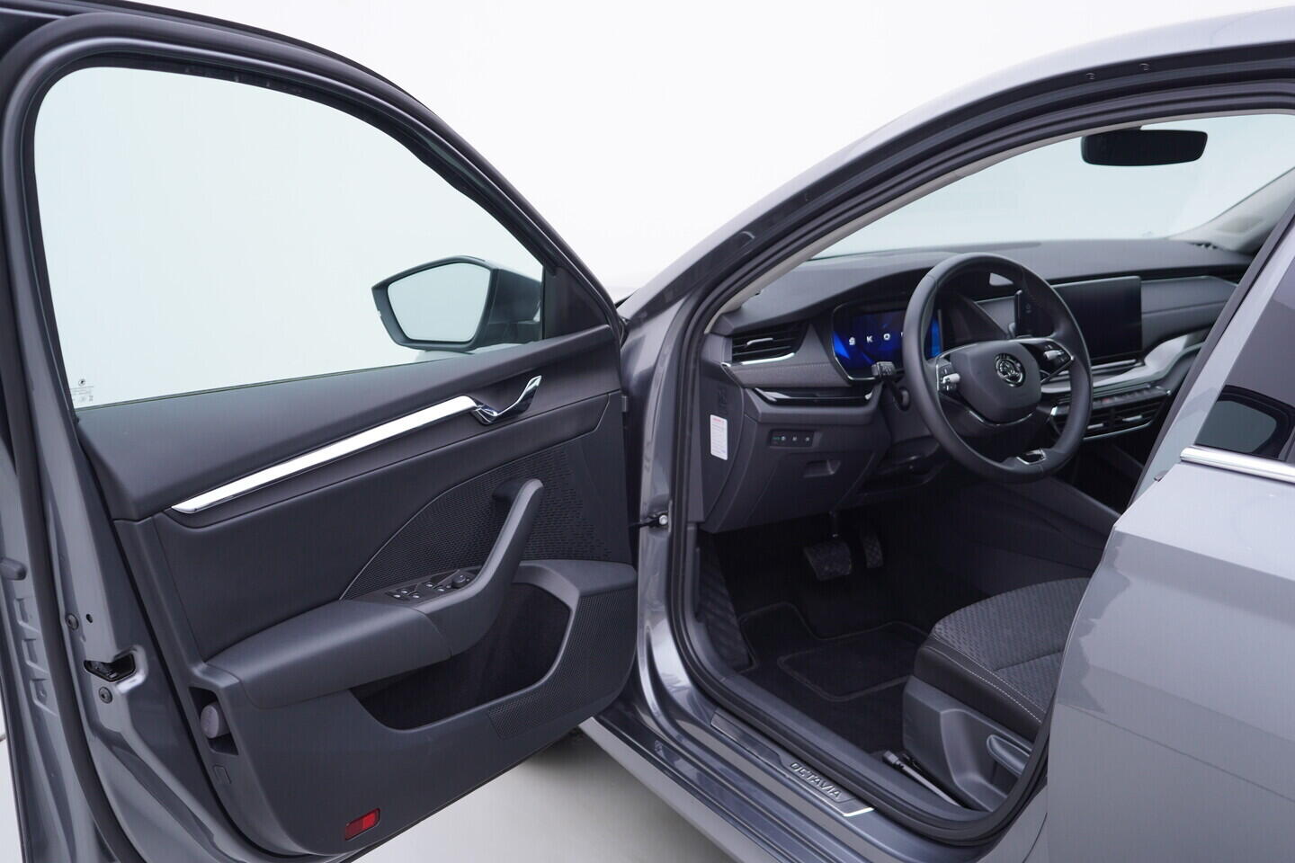 OV190V11319_18.webp_OCTAVIA Style 2.0 TDI 85 kW automat, DPH