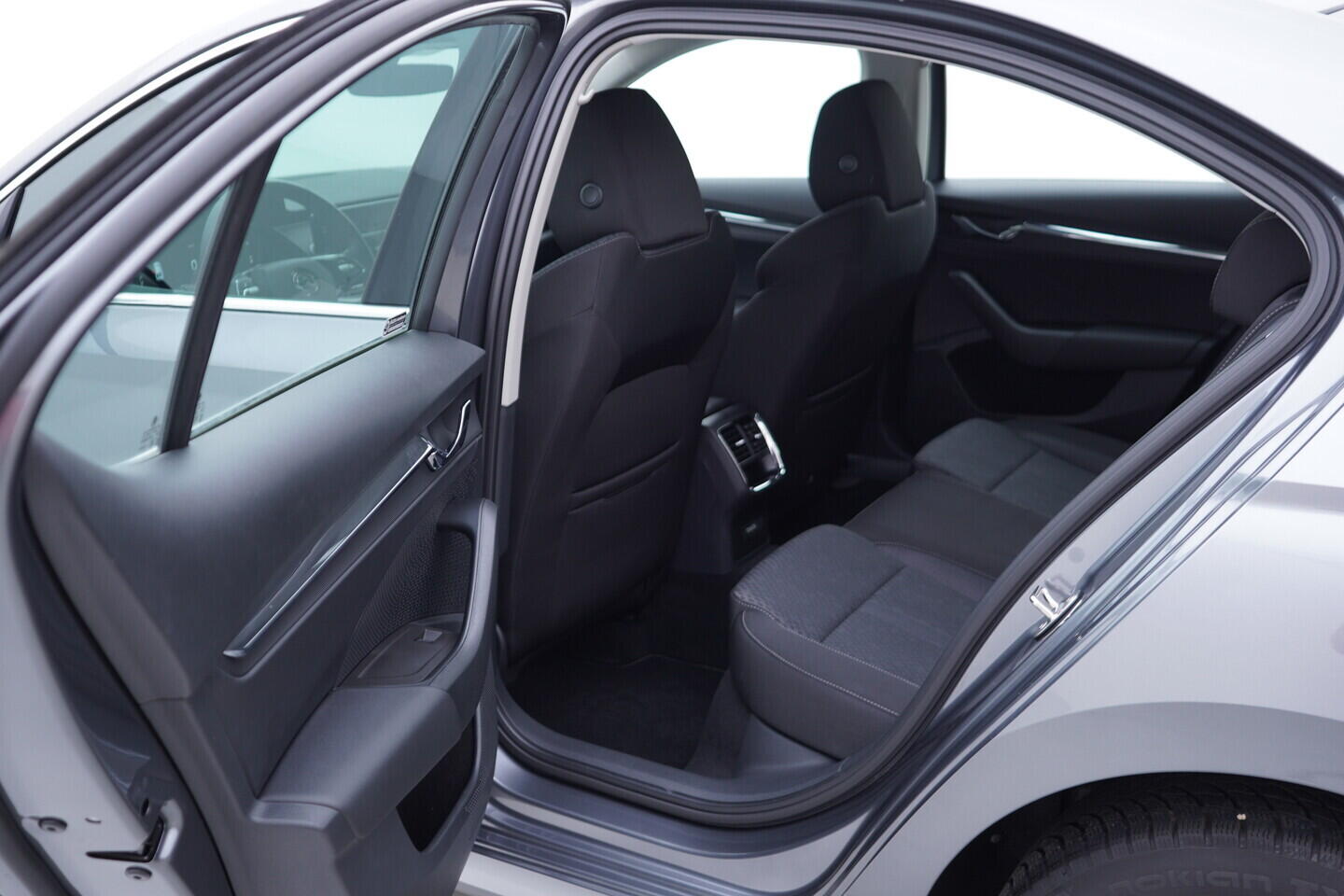 OV190V11319_33.webp_OCTAVIA Style 2.0 TDI 85 kW automat, DPH