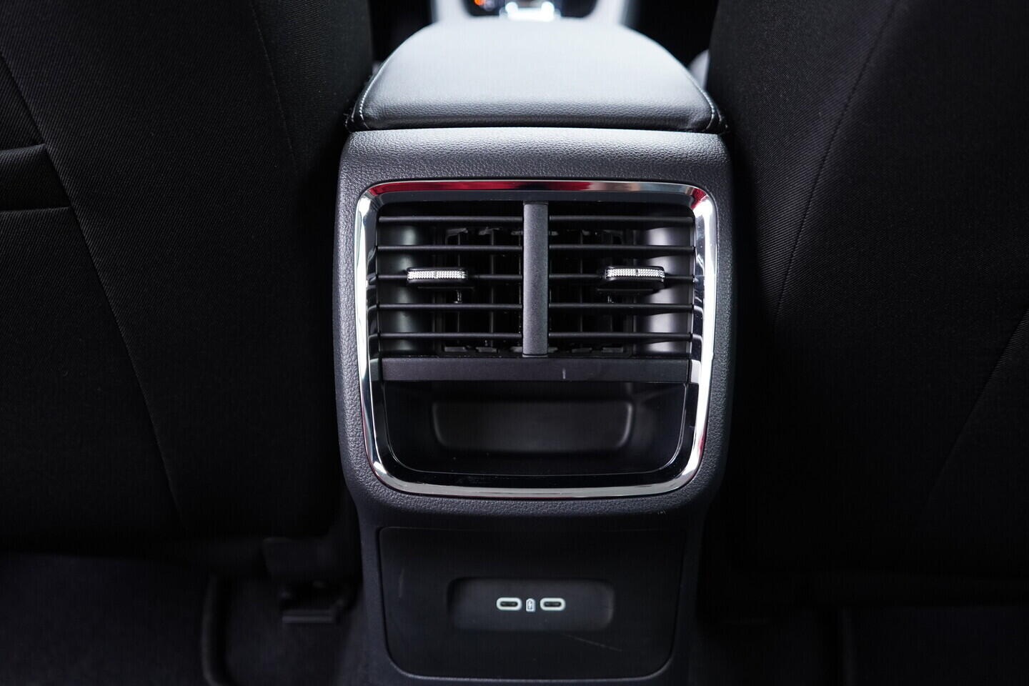 OV190V11319_34.webp_OCTAVIA Style 2.0 TDI 85 kW automat, DPH